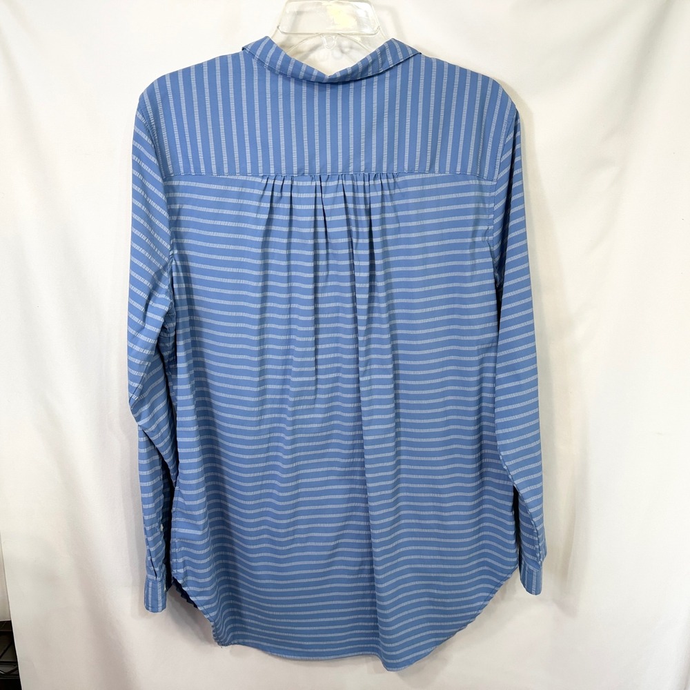 LL Bean XL Top Blue Striped Seersucker Button Down Coastal Preppy Office 990 - Picture 2 of 8